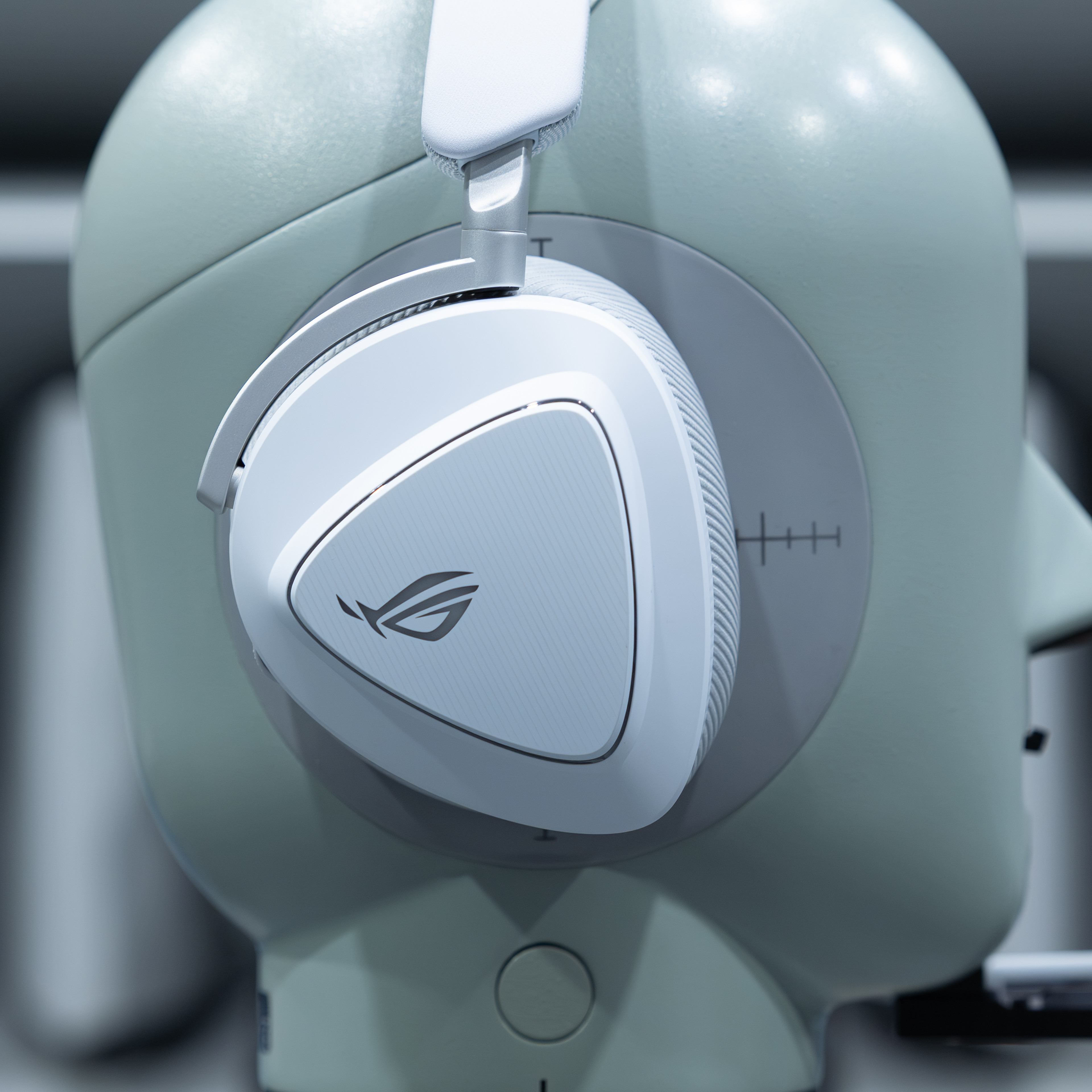 ROG/玩家国度 Delta II